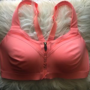 Victoria Secret Knockout Sports Bra
